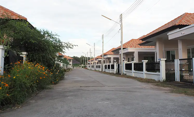 For sale 2 bedrooms house in East Pattaya, Pattaya