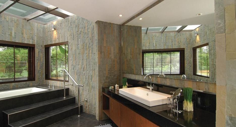 Azaya Luxury Villas