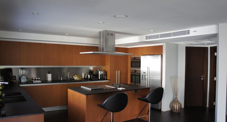 Azaya Luxury Villas
