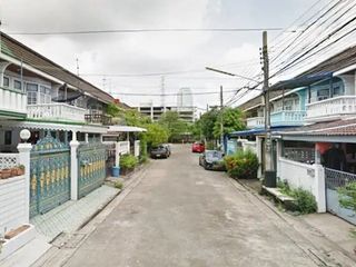 Baan Yu Charoen 29