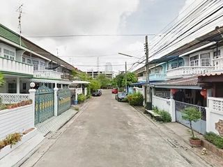 Baan Yu Charoen 29