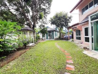 Baan Sue Trong 28