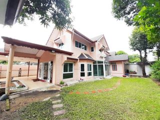 Baan Sue Trong 28