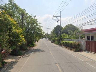 หมู่บ้านสมพงษ์