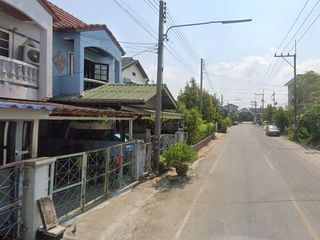 หมู่บ้านสมพงษ์