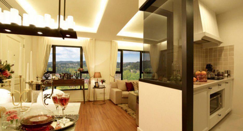 The Crest Phahonyothin 11