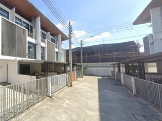 Cozy Chokchai 4 Soi 30