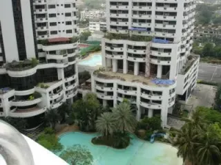 Flora Ville