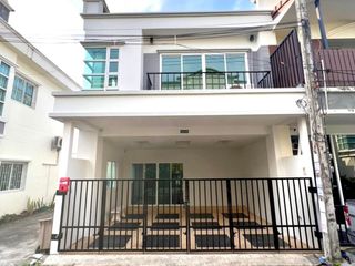 Ban Chalong Suk Phuket
