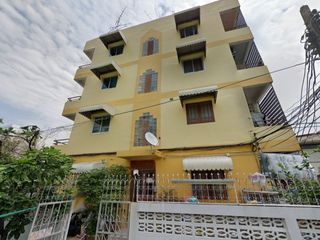 Somboon Apartment
