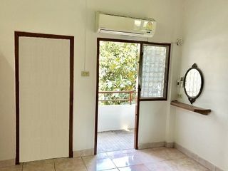 Somboon Apartment