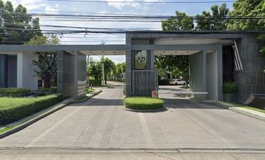 The City Ramintra-Wongwaen