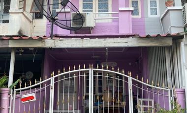 Puttan Phetkasem 81
