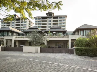 The Terrace Residence Nidhadhani