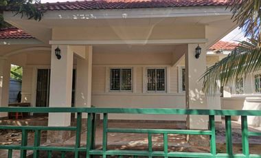 บ้านพฤกษา บ้านกอก