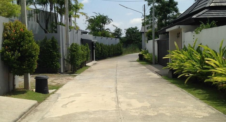 Bua Sawan Villa