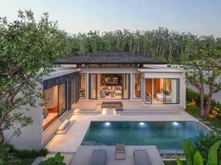 Botanica Luxury Hua Hin