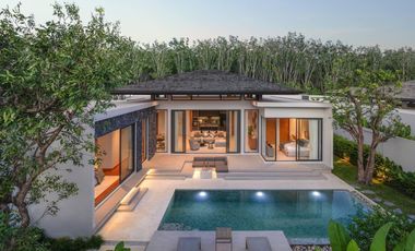 Botanica Luxury Hua Hin