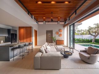 Botanica Luxury Hua Hin