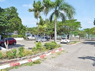 New World Condotel