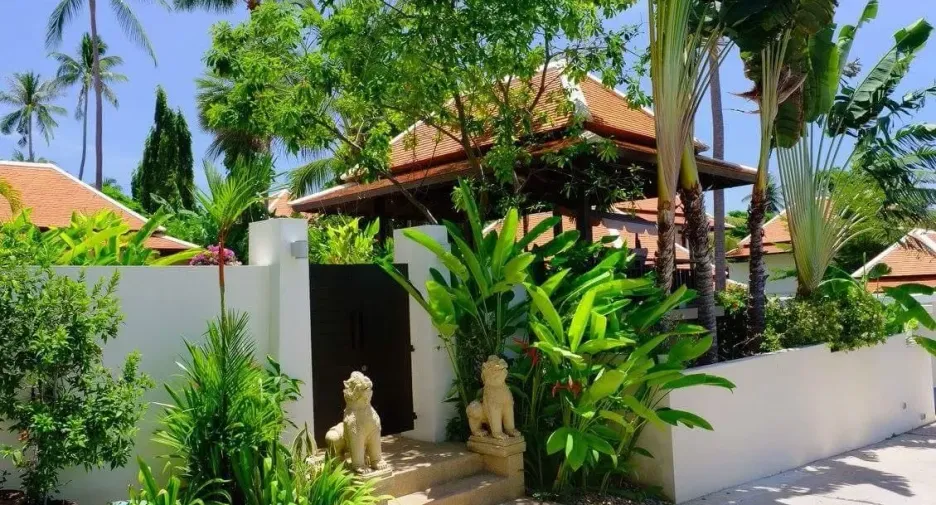 Plumeria Villa Bang Rak