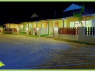 บ้านพิงภู