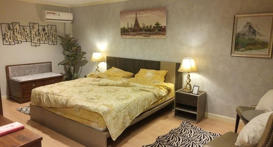 Bang Saray Condominium