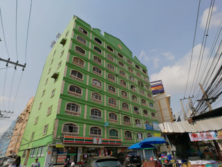 Nirund Residence 9 Udom Suk