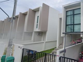 Modern Life Phuket