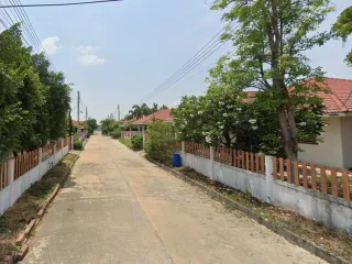 Akaraland Village