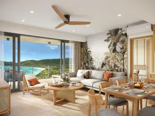 Laguna Beach Residences Seashore