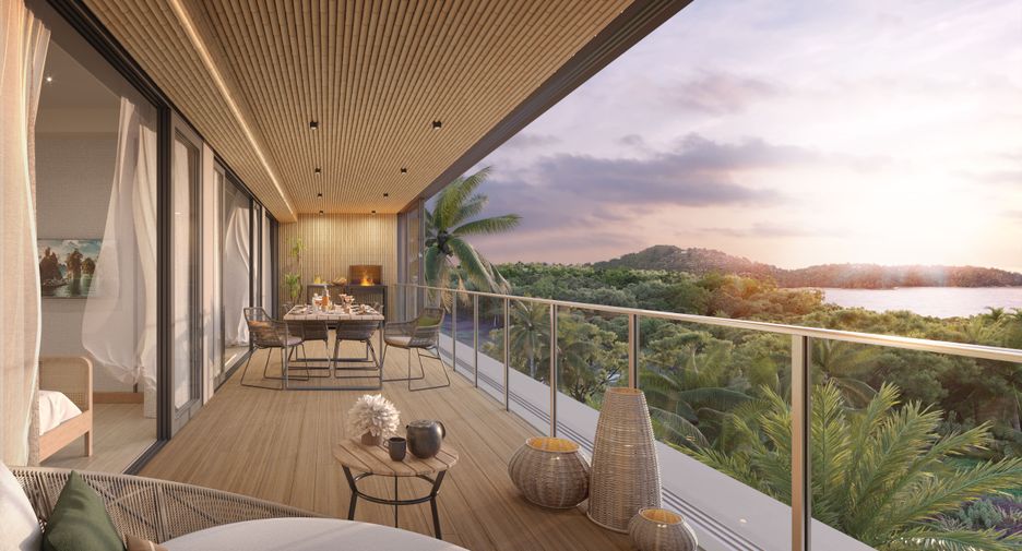 Laguna Beach Residences Seashore
