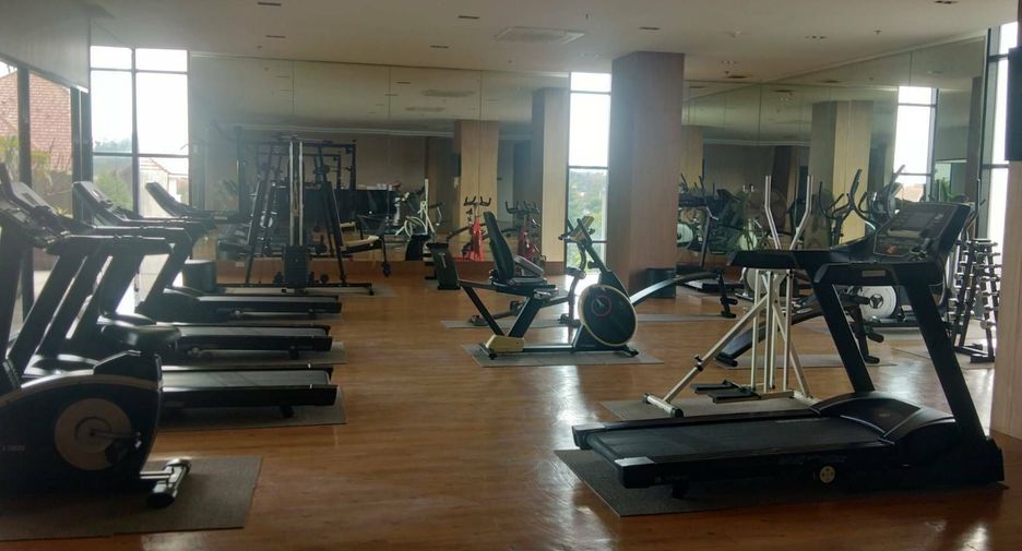 Kanyarat Lakeview Condominium