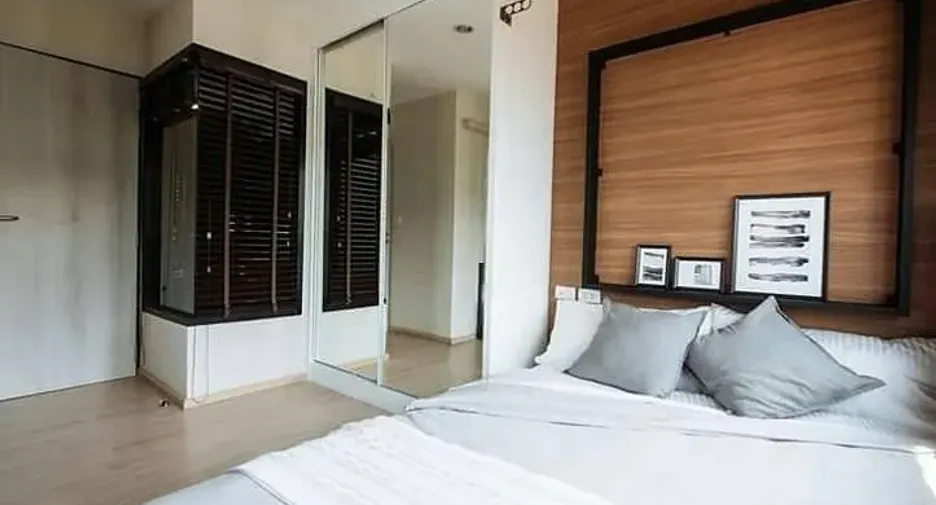 L Loft Ratchada 19
