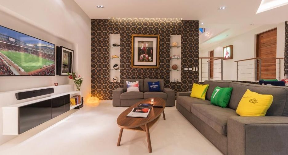 Picasso Villa