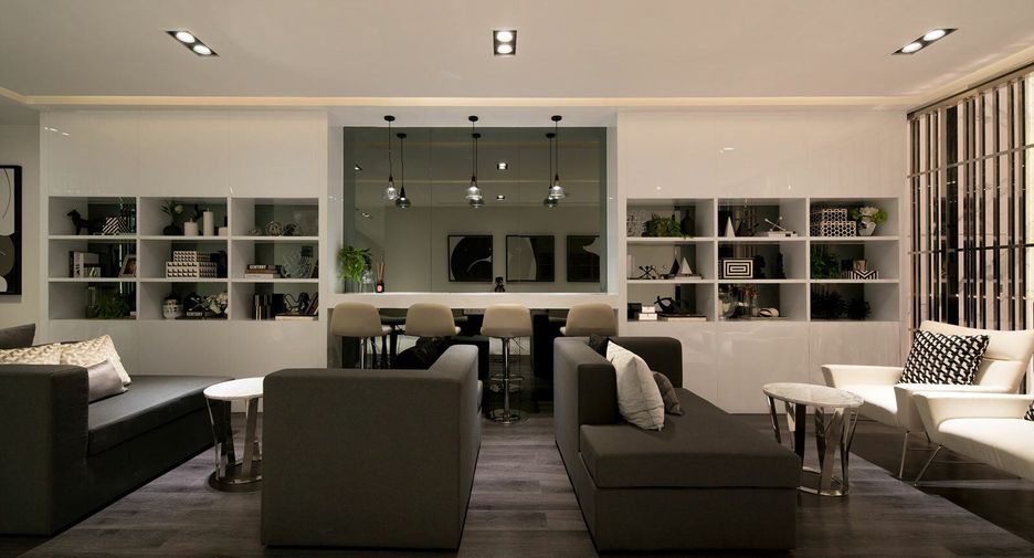 Knightsbridge Tiwanon