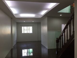 หมู่บ้านเทพประทาน