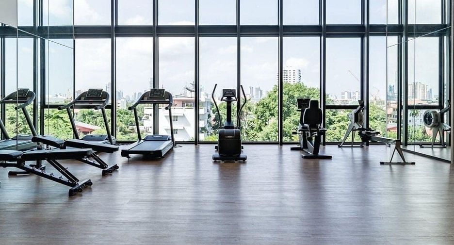 Issara Collection Sathorn