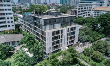 Issara Collection Sathorn