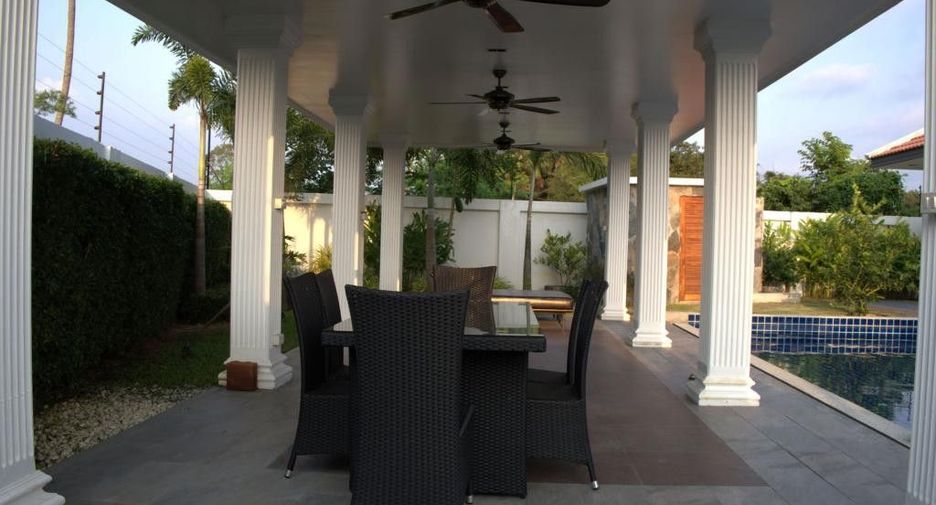 Siam Riverside Villa