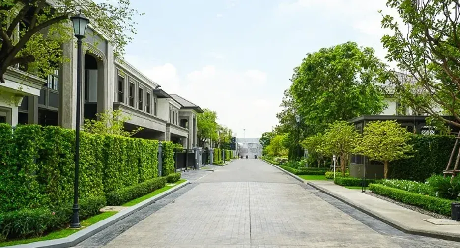 Grand Bangkok Boulevard Krungthepkritha