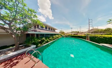 lavalleeville Huahin