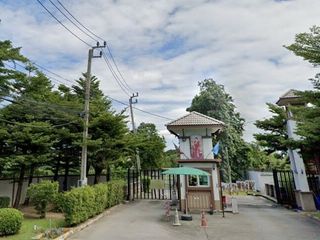 หมู่บ้านจิรทิพย์