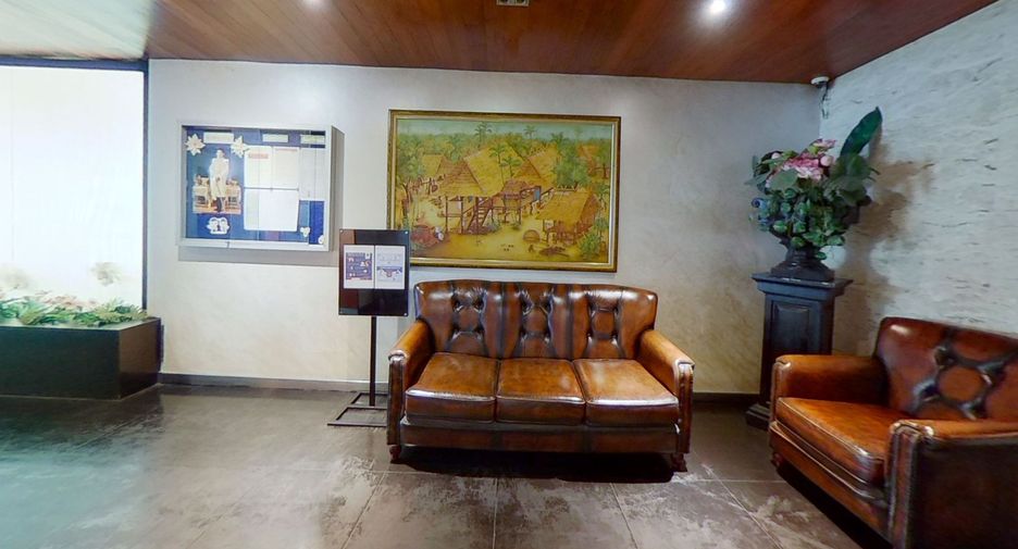 Baan Sathorn Condo