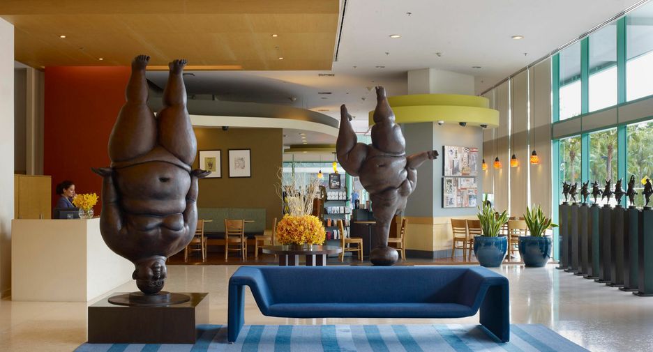 Chathrium Riverside Residencia