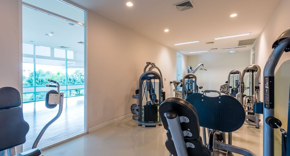 Chathrium Riverside Residencia