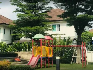 THE CENTRO RAMINDRA