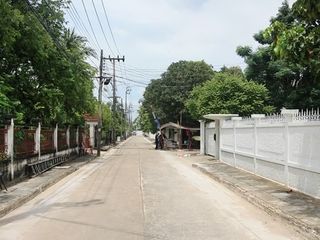 หมู่บ้านกฤษดานคร 12
