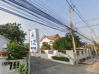 หมู่บ้านกฤษดานคร 12