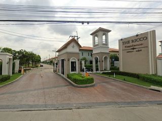 The Ricco Residence Wongwaen-Chatuchot